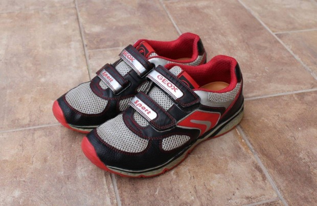 Eladó 38-as Geox Respira Sport cipő
