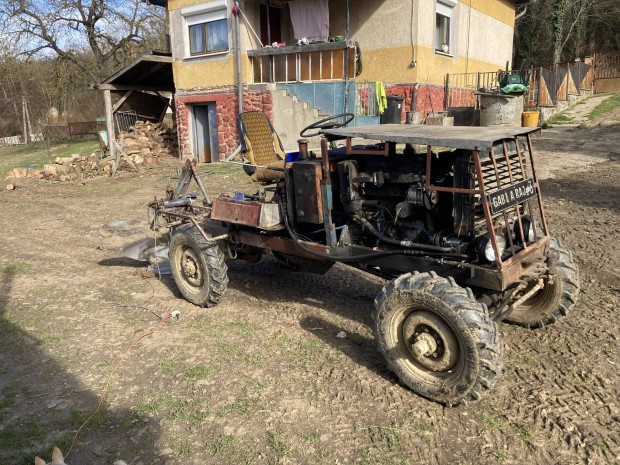 Elad 3 hengeres bolgr targonca motoros traktor