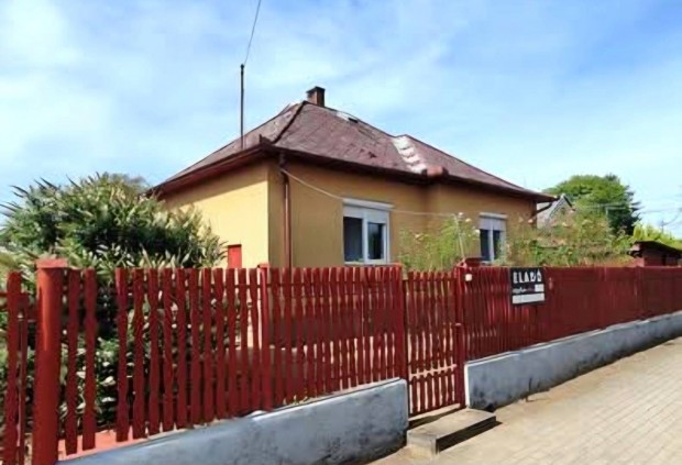 Eladó 3 szobás családi ház Nyírábrányban egy 1570 m2-es telken