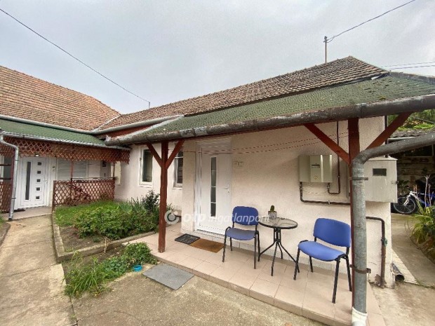 Elad� 40 nm-es h�z Balassagyarmat