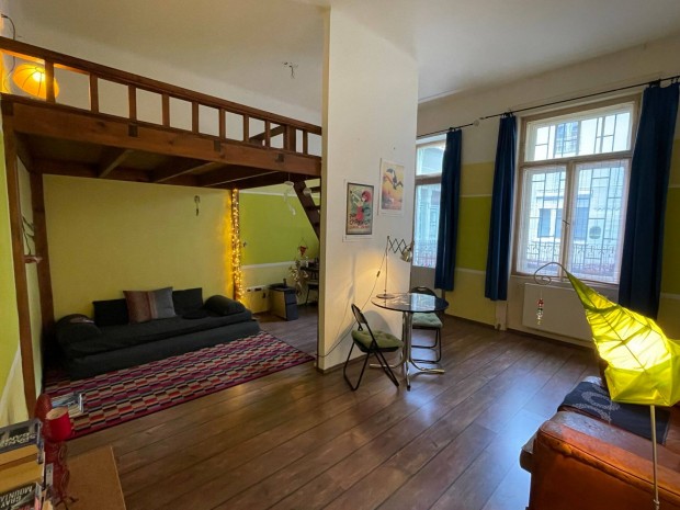 Elad� 41 m2-es gal�ri�s polg�ri lak�s a IX. ker�leti M�ty�s utc�ban!