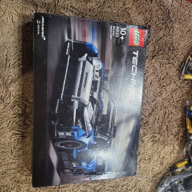 Elad 42123 lego technic.