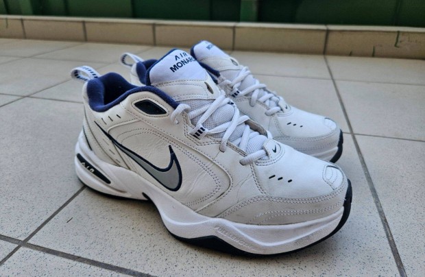 Eladó 42-es Nike Air Monarch IV!