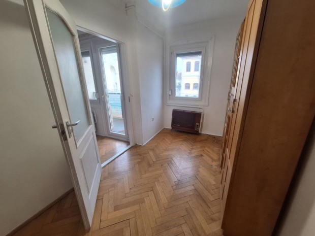 Elad� 42 nm-es t�gla lak�s H�dmez�v�s�rhely Bethlen Istv�n utca