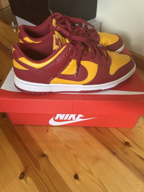Elad 44es Nike Dunk Low 