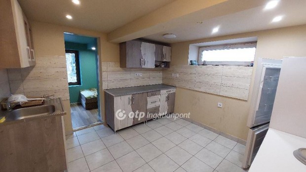 Elad� 45 nm-es h�z Kis�jsz�ll�s