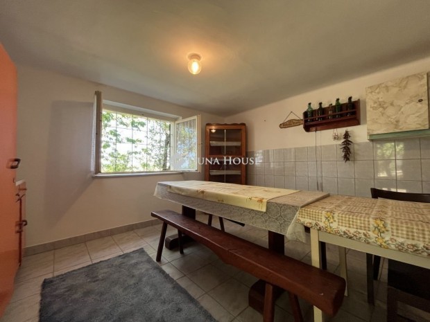 Elad� 47 nm-es h�z Berhida