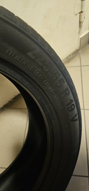 Elad� 4 darab Semperit Speed-Life 3 ny�rigumi