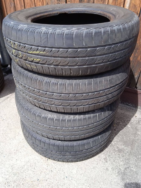 Elad 4 db 175/70 R 14 tli gumi