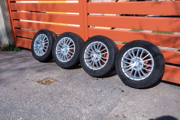 Elad� 4 db Aluett alufelni gumival 14 4x100 ET45