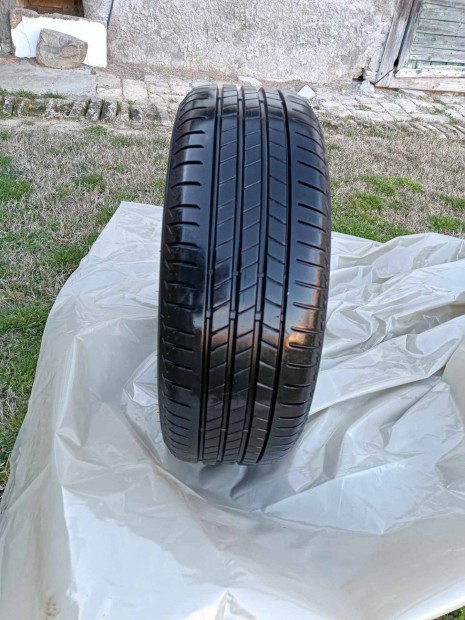 Elad 4 db Bridgestone Turanza T005 nyri gumiabroncs 195/55 R16