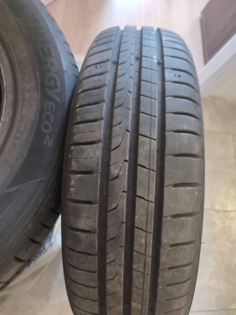 Eladó 4 db Hankook Kinergy eco2 165/70 R14 81T