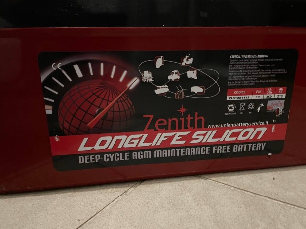 Elad 4 db Zenith Longlife AGM Deepcycle akkumultor 260 Amp