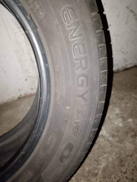 Elad 4 db. Michelin energy saver nyri gumi. 