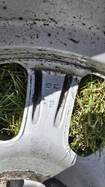 Eladó 4 db alufelni 5x110
