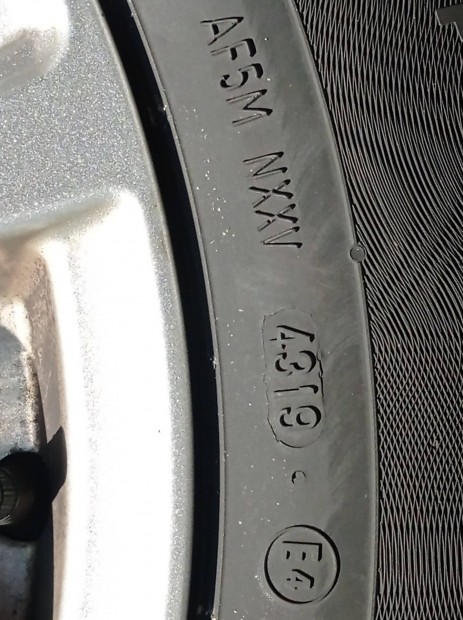 Elad� 4 db gy�ri VW alufelni 