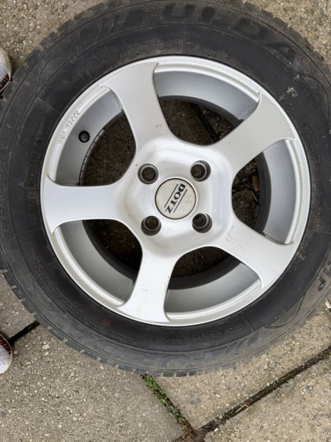 Elad 4-db j llapot 14-es alufelni! 