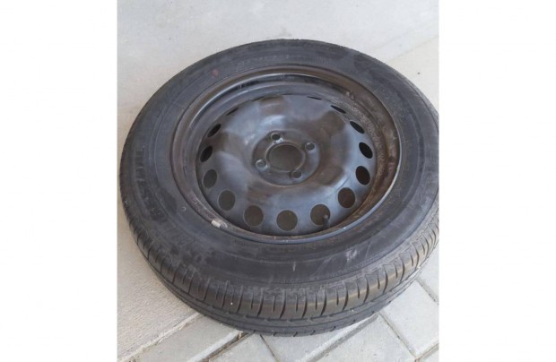 Eladó 4 db lemezfelni Bridgestone gumival 185/65 R15 csak egyben!