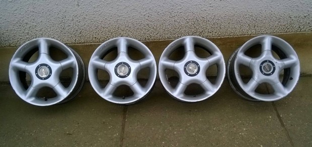 Elad 4db 15-s 5x108-as Alutec (Volvo,Citroen,Peugeot) alufelni