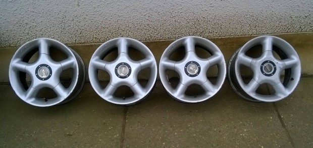 Eladó 4db 15-ös 5x108-as Alutec alufelni (Volvo,Citroen,Peugeot) i