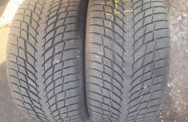 Eladó 4db 19-es Nokian téli gumi 2 méret