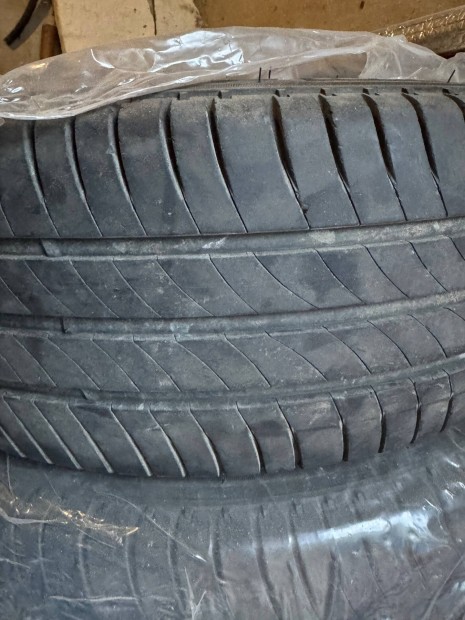 Eladó 4db Michelin 235/65R 16C nyárigumi