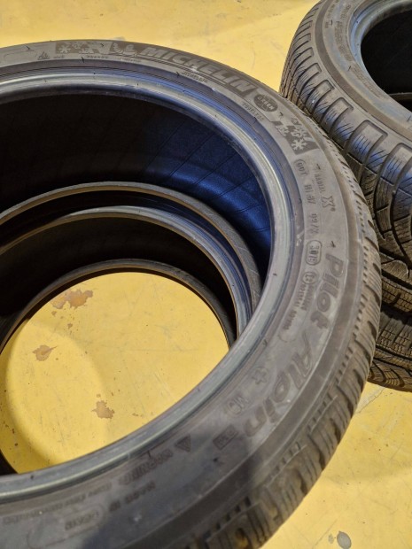 Eladó 4db Michelin Pilot Alpin téli gumi - 245/45 R18