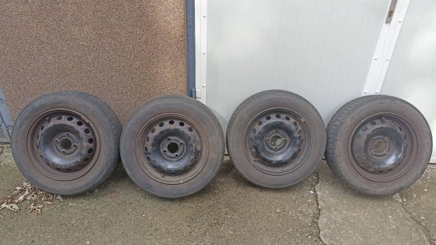 Eladó 4db Renault Clió felni 14 collos