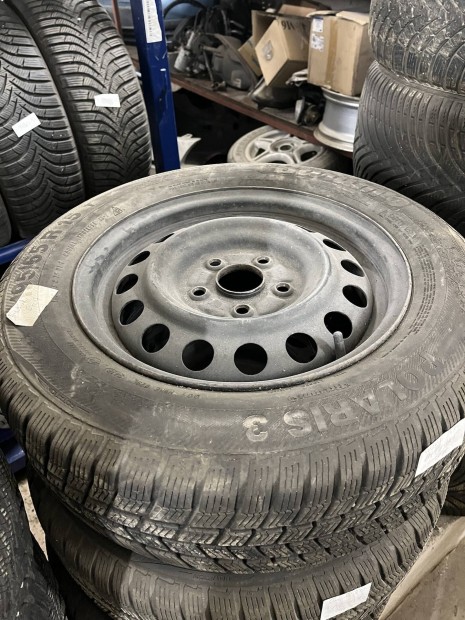 Eladó 4db Suzuki SX4 téligumi lemezfelnin