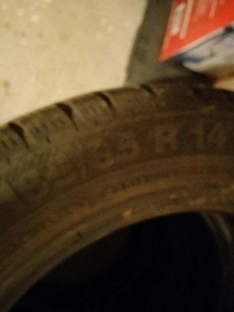 Eladó 4db Suzuki Wagoner téli gumi garnitúra 165/65 R14