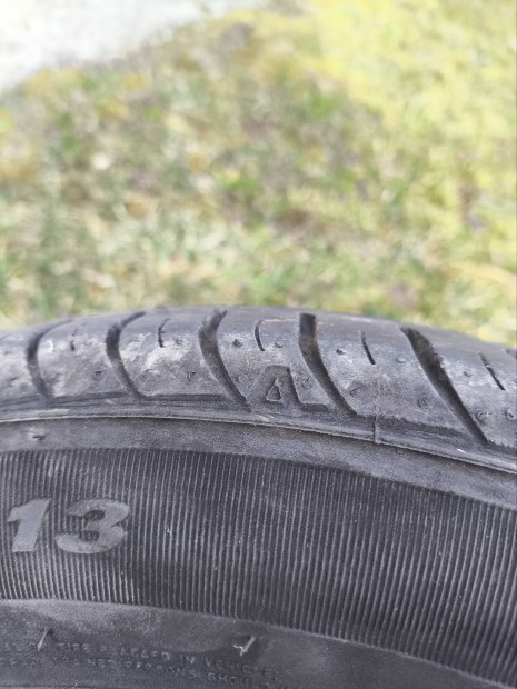 Elad 4db hasznlt 155/65 R13 nyri gumi!