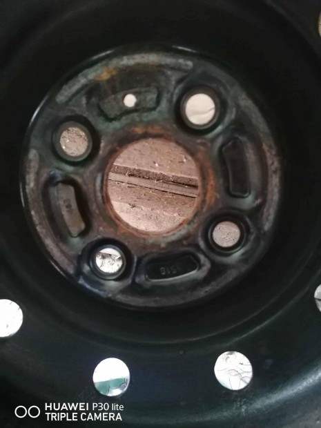 Elad 4db hasznlt felni+4db Yokohama 175/65/r15 tli autgumi