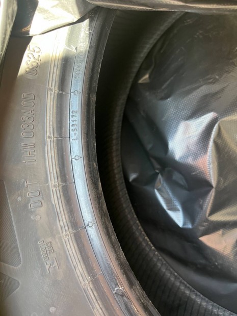 Eladó 4db újszerű Continental Ecocontact 6 215/55 R17 nyári gumi