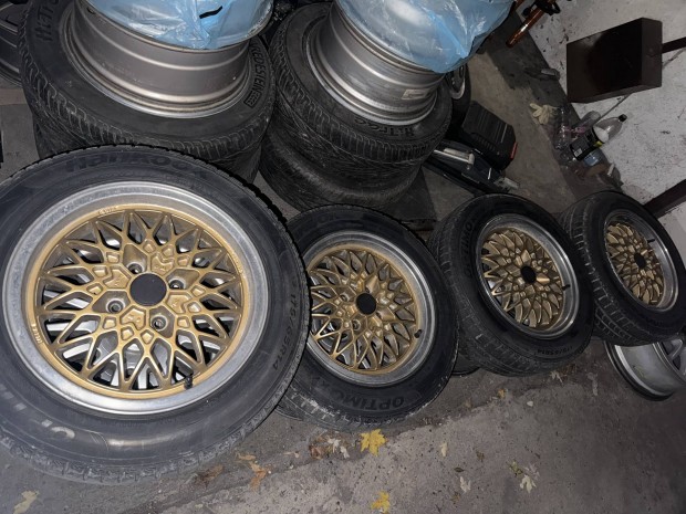 Eladó 4x100 , Retro R14 Exip arany felnik BBS stílus