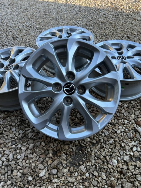 Elad 4x100 r15 gyri Mazda alufelni!