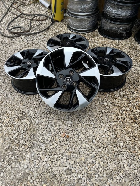 Eladó 4x108 r16 gyári Opel Corsa F alufelni szett!
