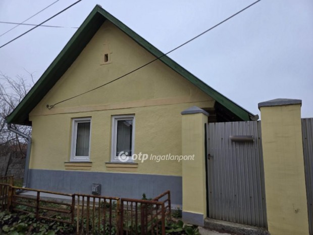 Elad� 50 nm-es h�z Galgah�v�z