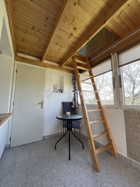 Elad� 52 nm-es h�z Monostorap�ti