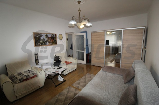Elad 55 m2 tgla laks, Celldmlk