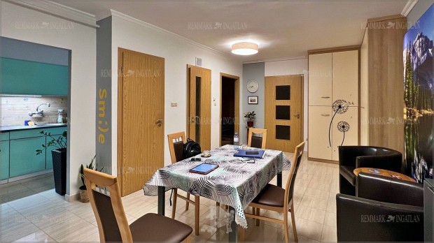 Eladó 57 m2 tégla lakás, Győr