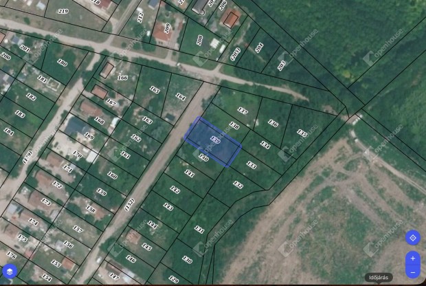 Elad� 582 m-es nyaral� telek Monorierd�n, Rig� utc�ban!