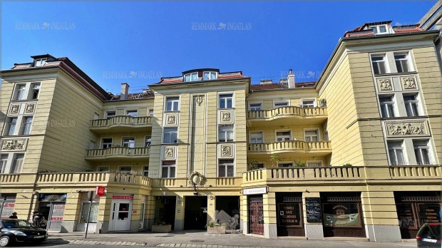 Eladó 58.50 m2 tégla lakás, Győr