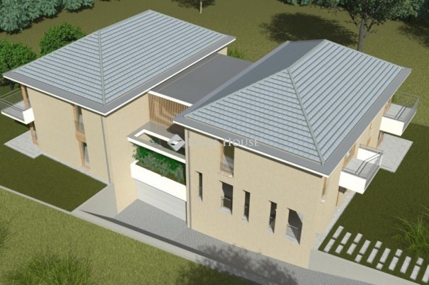 Elad� 58 nm-es lak�s Debrecen