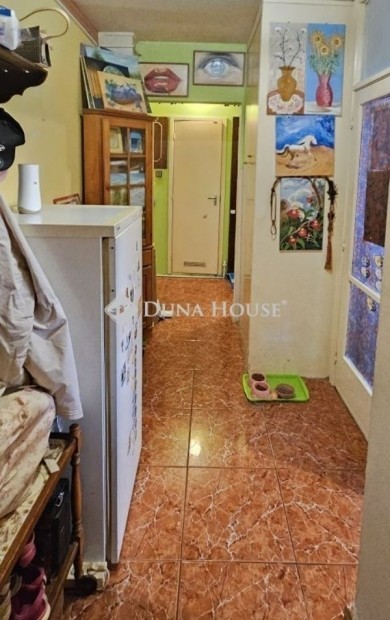 Elad� 59 nm-es lak�s P�cs