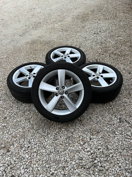 Eladó 5x100 r16 gyári VW Polo alufelni szett!