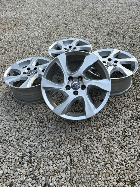 Elad 5x108 r17 gyri Volvo V40 alufelni szett!