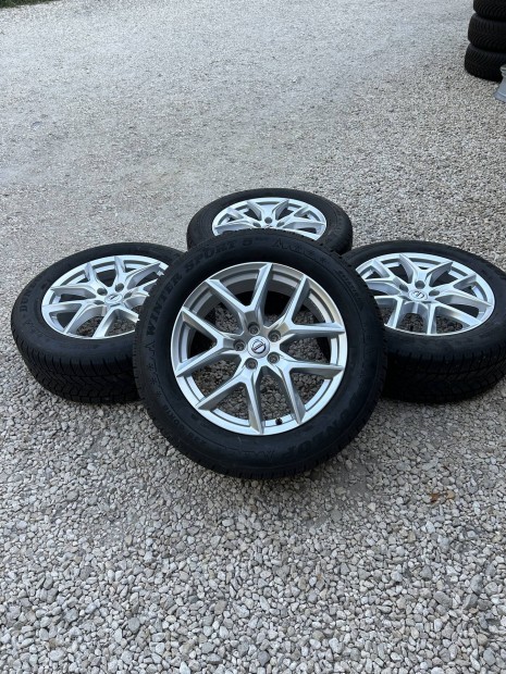 Eladó 5x108 r18 gyári Volvo XC60 alufelni szett Dunlop téli gumikkal!