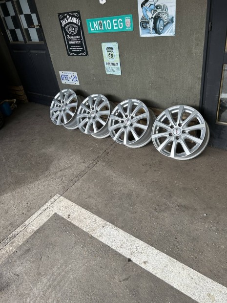 Eladó 5x112 r16 Platin alufelni!