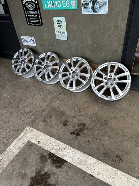 Elad 5x112 r17 gyri Audi A3 alufelni!