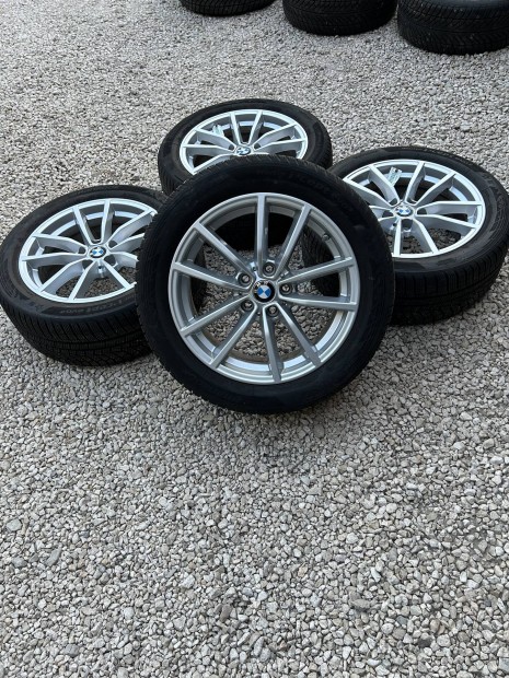 Eladó 5x112 r17 gyári BMW Style 778 alufelni szett téli gumival!